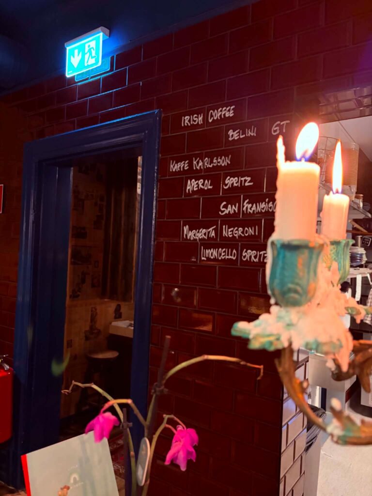 Levande ljus i Brooklyns bar